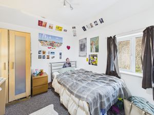 Photo 12- click for photo gallery